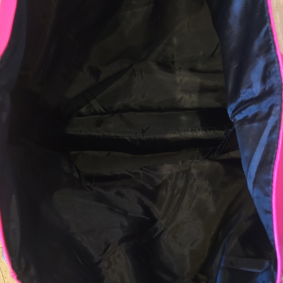 Juicy Couture "Wear Me" Pink Tote Bag - Picture 10 of 11